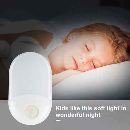 Luz nocturna LED con sensor de movimiento PIR enchufable para pared