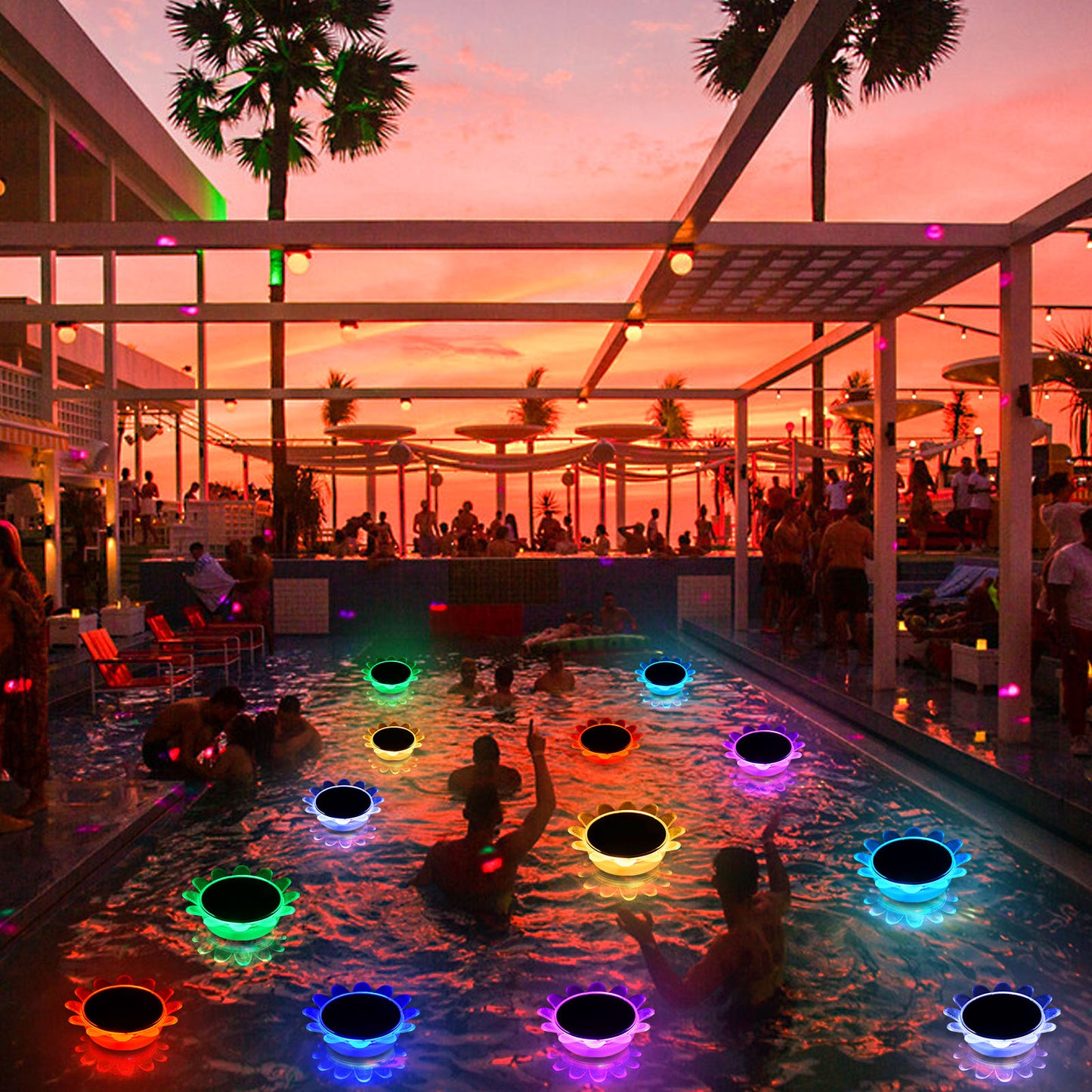 Luces solares flotantes para piscinas