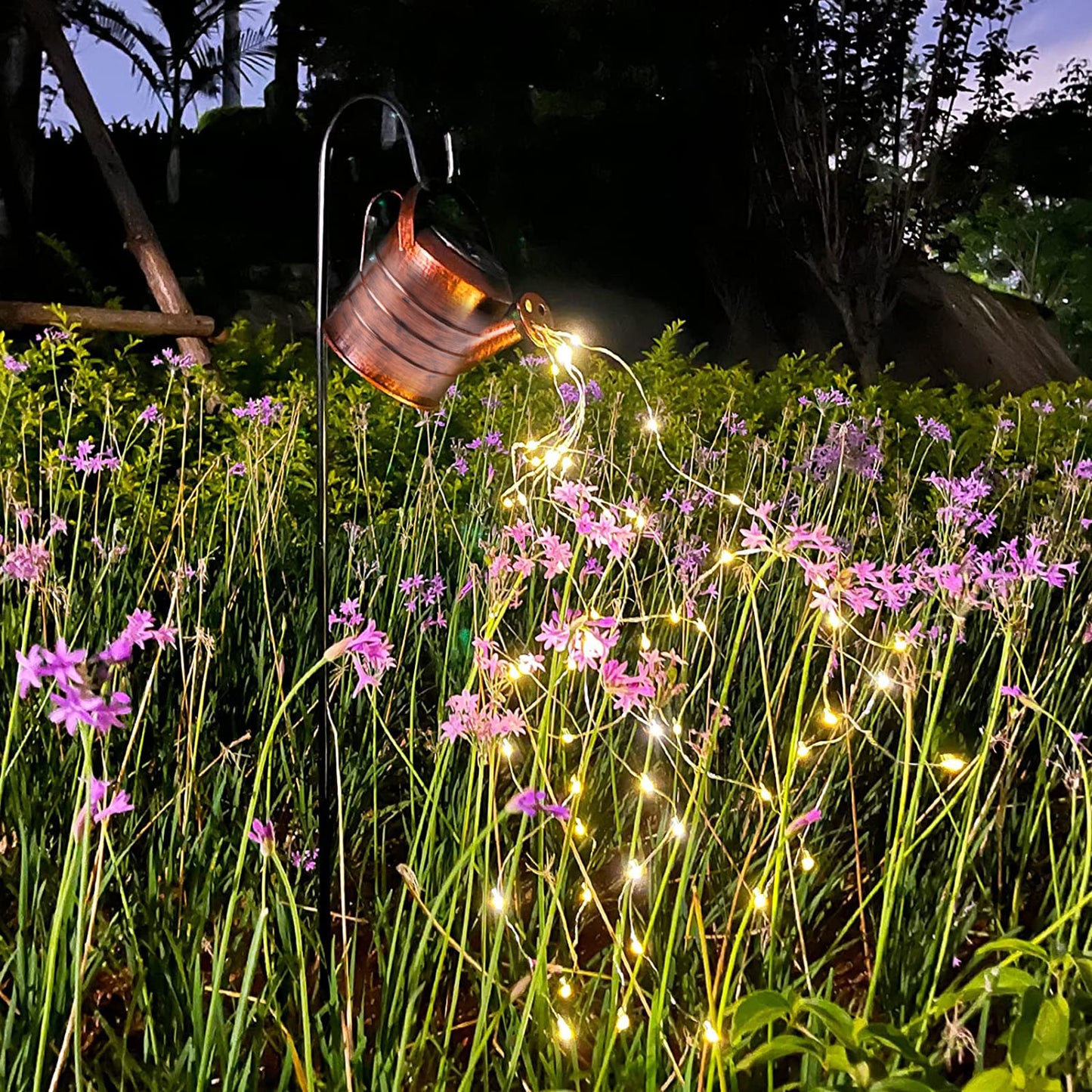 Arrosoir avec lumières cascade