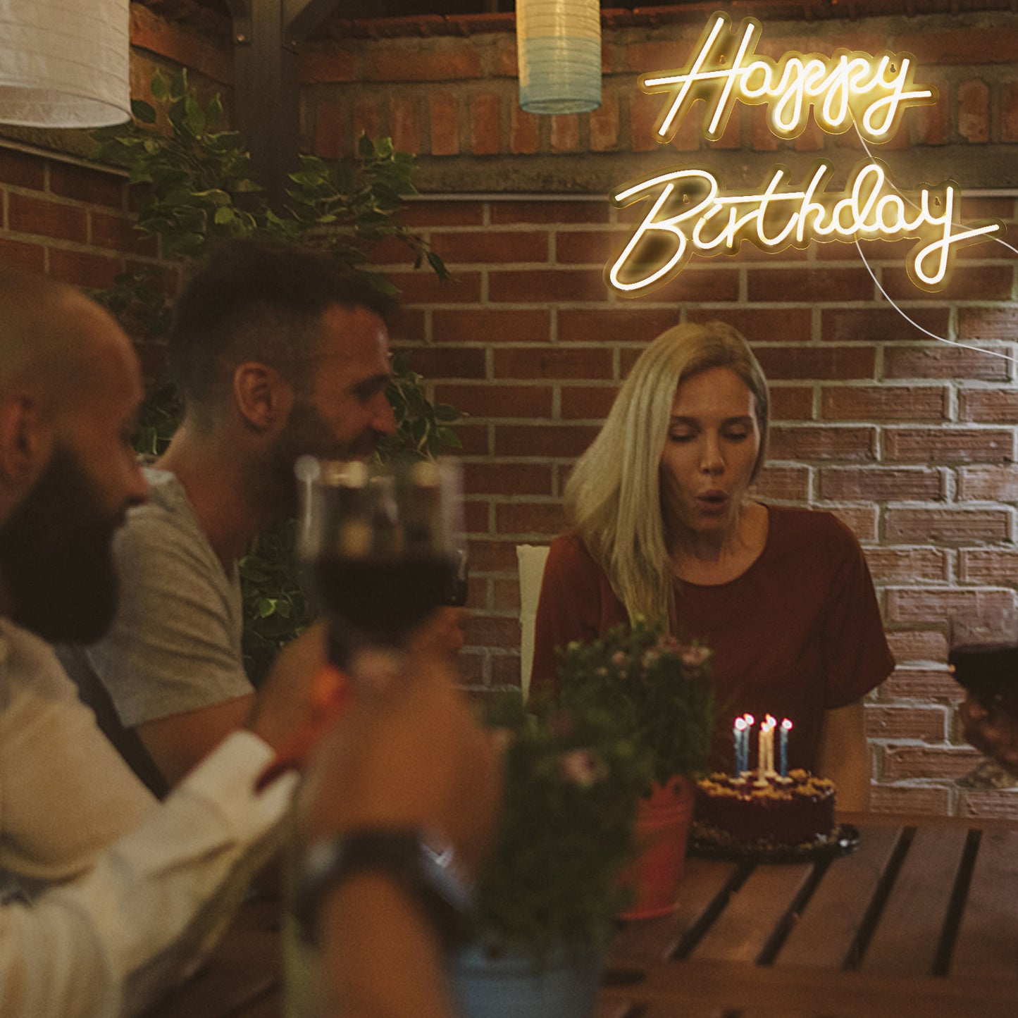 Letrero de neón LED de feliz cumpleaños de gran tamaño